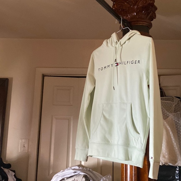 Tommy Hilfiger Tops - Hoodie mint green medium cool